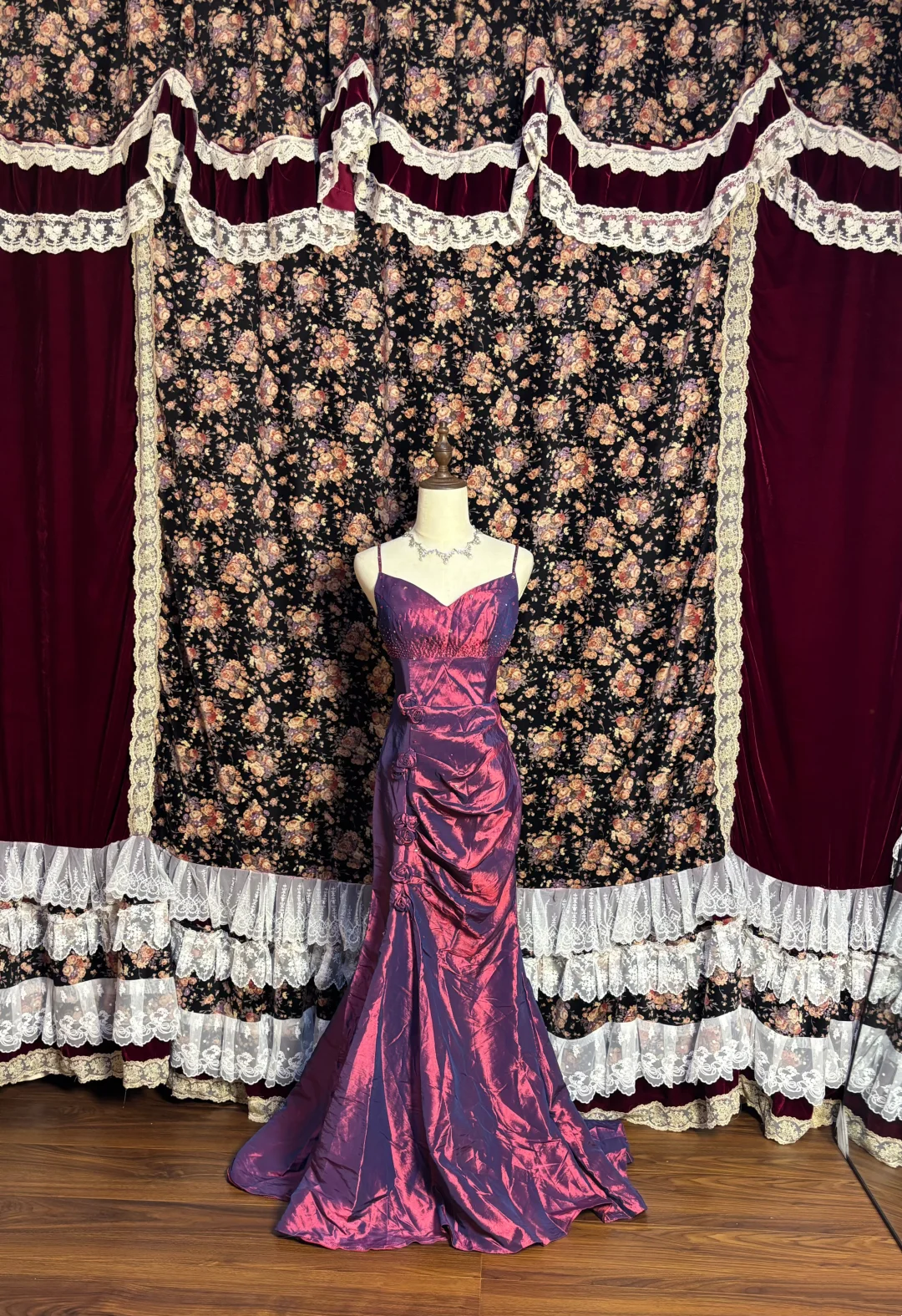 V-Neck Mermaid Long Prom Dress Formal Evening Dress Party Dress