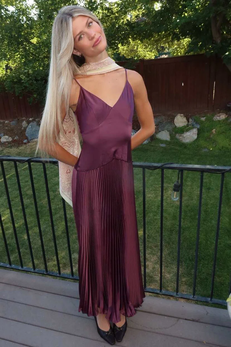 Spaghetti Straps V-Neck Pleated Long Formal Prom Dress Wedding Guest Dress