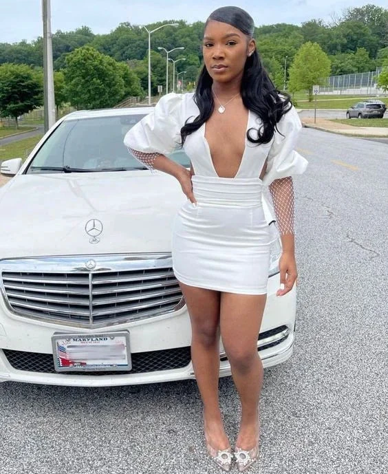 Classic Graduation Outfit Dress,White Short Homecoming Dress Deep V Neck Party Dress Y2005 by simplepromdress
