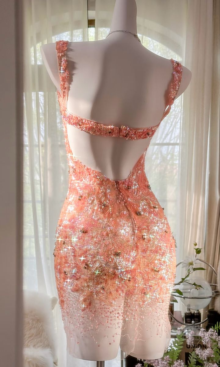 Glitter Orange Sequins Sheath Backless Homecoming Dress V-Neck Cocktail Dress - View 3 | FashionDia