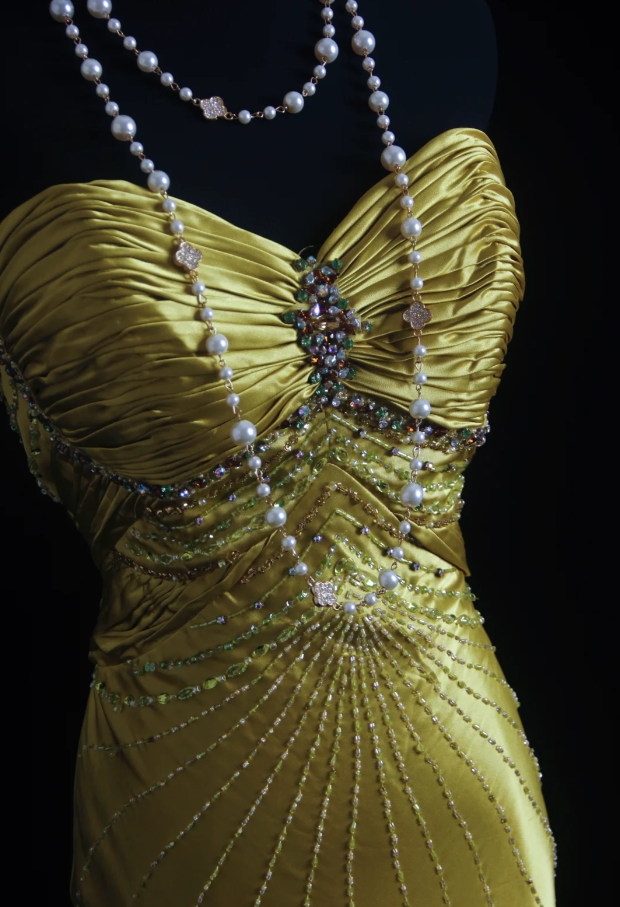 Stylish Strapless Gold Satin Pleated Beaded Mermaid Long Birthday Party Dress Evening Dress