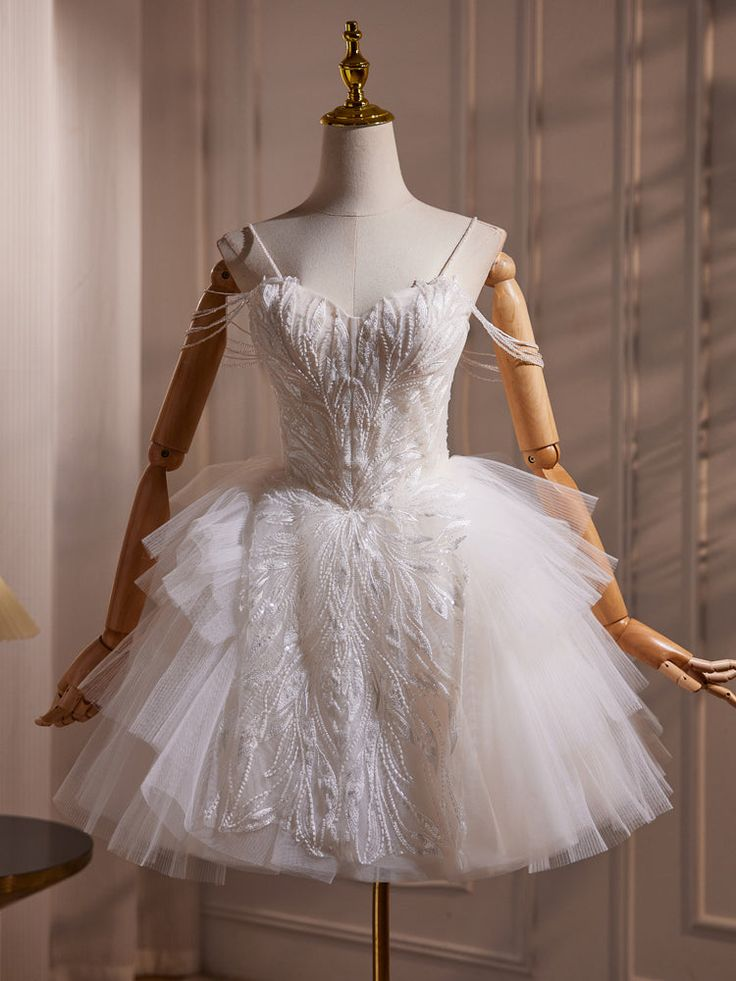 Charming White Spaghetti Straps Sweetheart Neck Homecoming Dress Short Birthday Party Dress - FashionDia