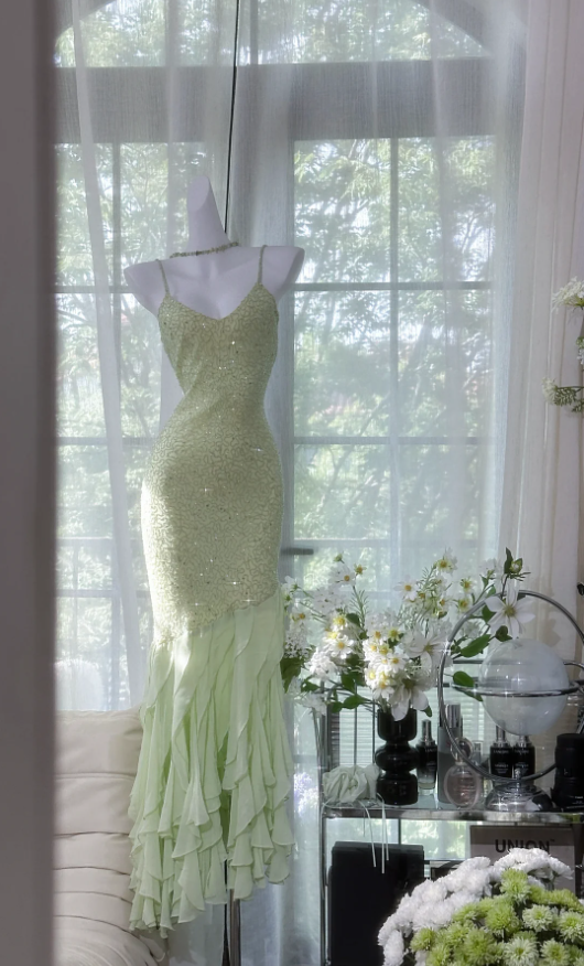 Pretty Spaghetti Straps Light Green Chiffon Beaded Ruffles Mermaid Evening Dress Long Party Dress