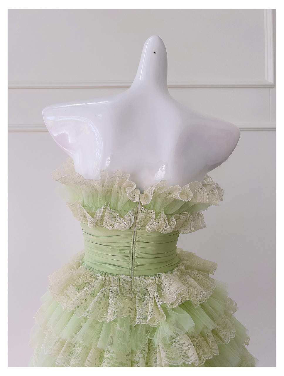 Light Green Tulle Lace Tiered Short Homecoming Dress Birthday Outfits - View 4 | FashionDia