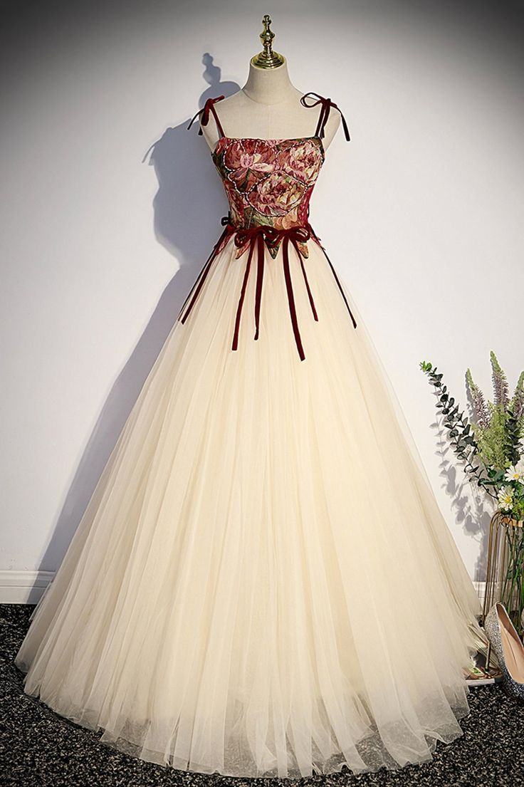 Vintage Spaghetti Straps Tulle A Line Ball Gown Champagne Formal Prom Dress