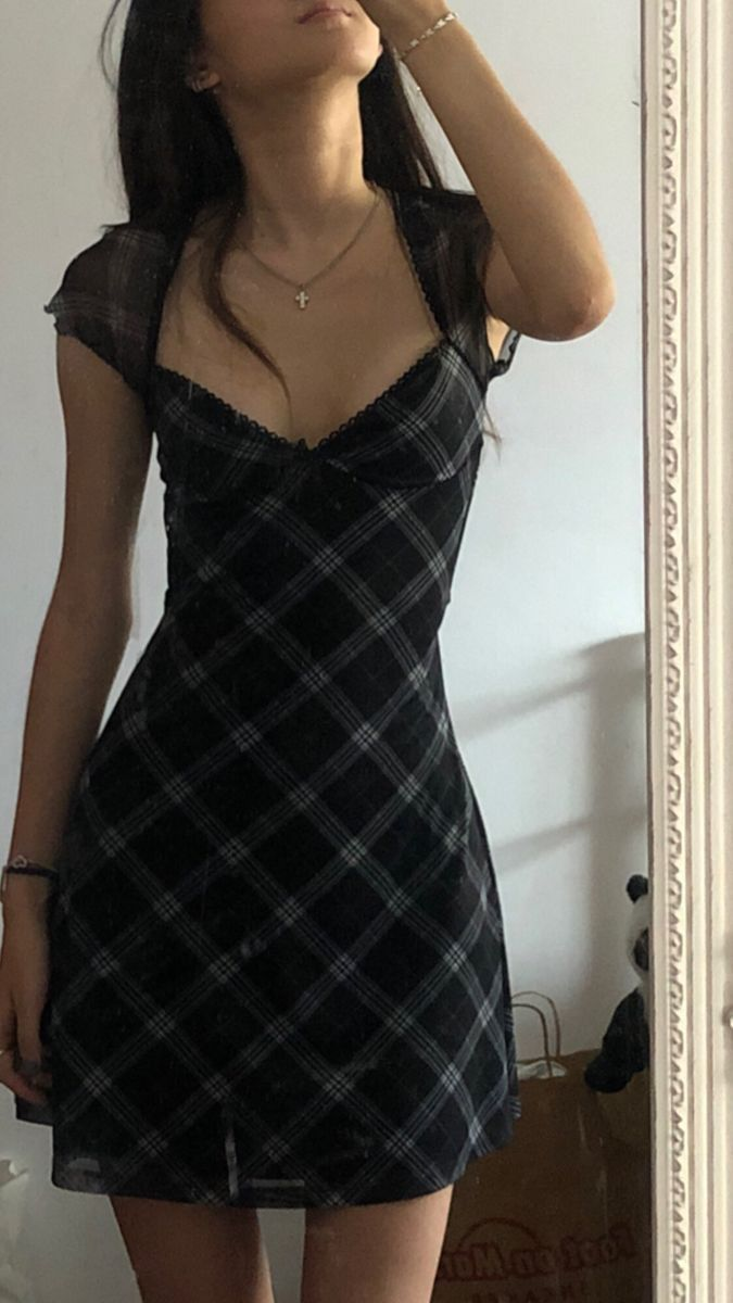 Cute V-Neck Navy Blue Short Homecoming Dress 20th Birthday Outfits - FashionDia