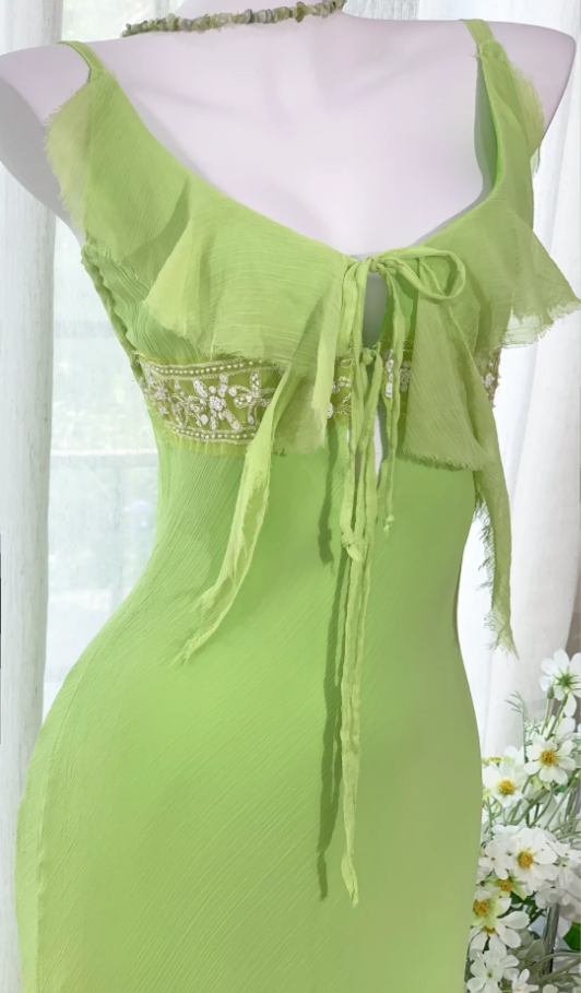 Classy Spaghetti Straps V Neck Green Chiffon Beaded Ruffles Long Party Dress Birthday Outfits