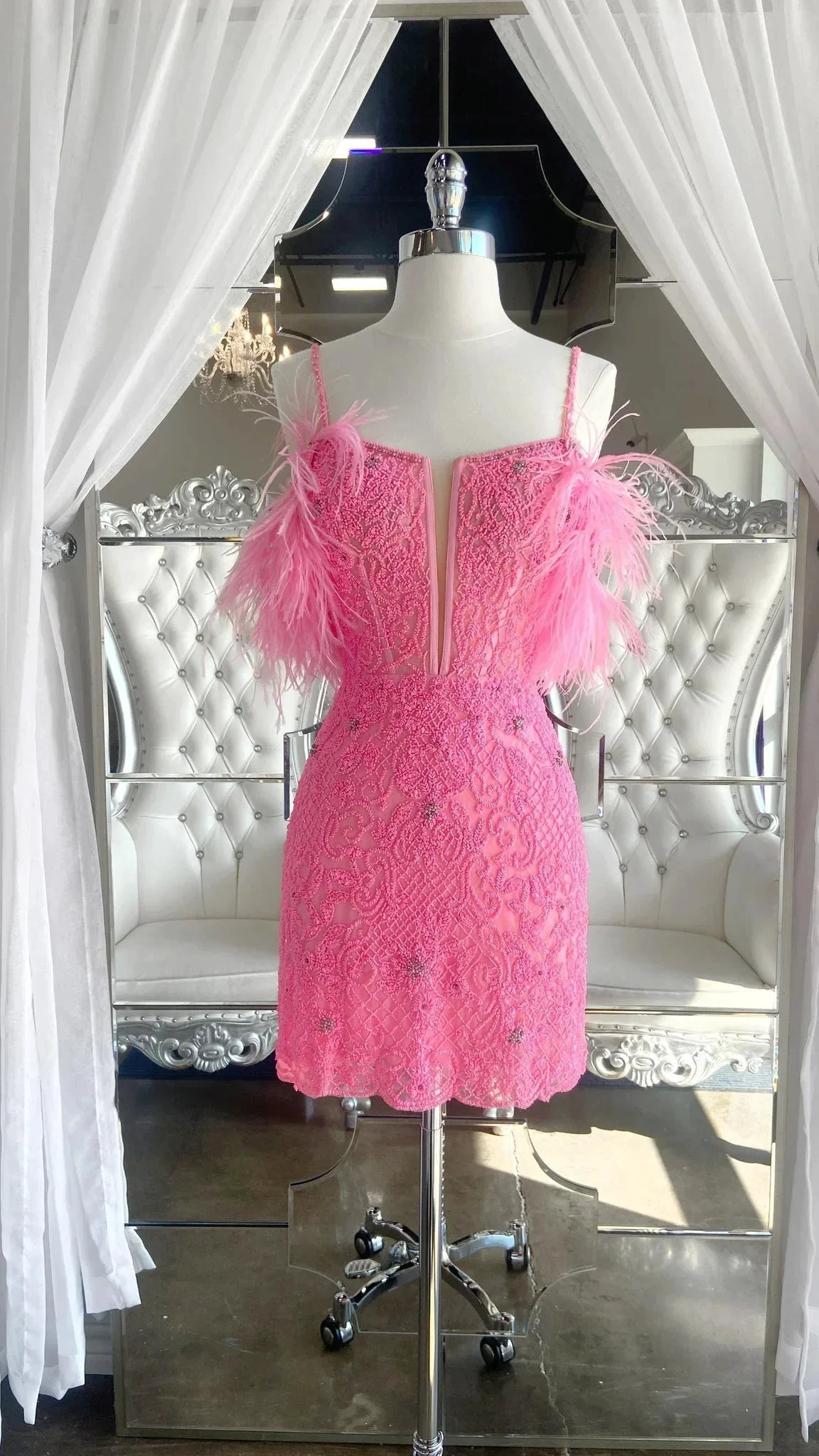 Charming Sheath Spaghetti Straps Pink Short Beaded Feather Homecoming Dresses (ZD11873)