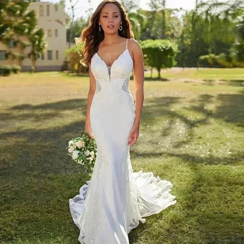 Lace Mermaid Wedding Dresses Sling Sexy V-Neck Women's Open Back Decal Sleeveless Button Long Bridal Gowns Church Sweeping Train (ZD14138)