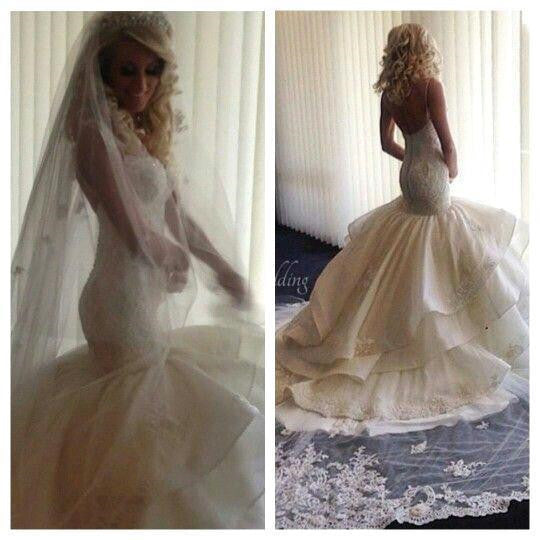 Latest Mermaid Tiered  Bridal Gown Elegant Lace Wedding Dress CE0160