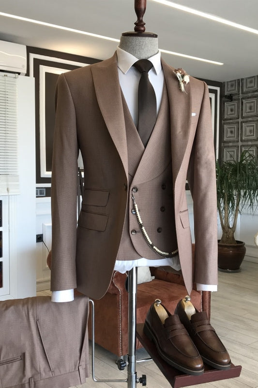 Light Brown Peaked Lapel Close Fitting 3 Piece Business Suit