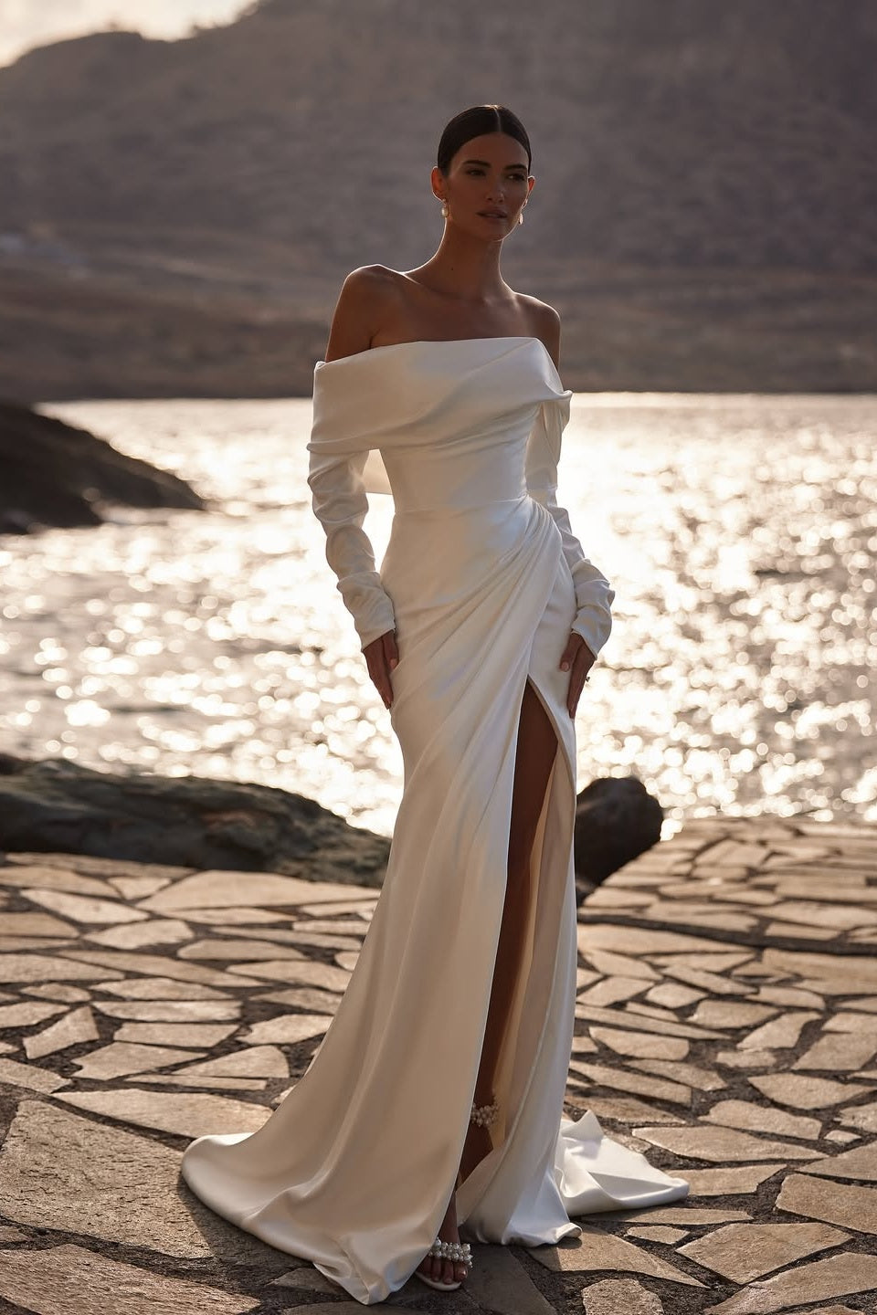 Long Sleeve Wedding Dress Solid Satin Off The Shoulder Bridal Gown With Split