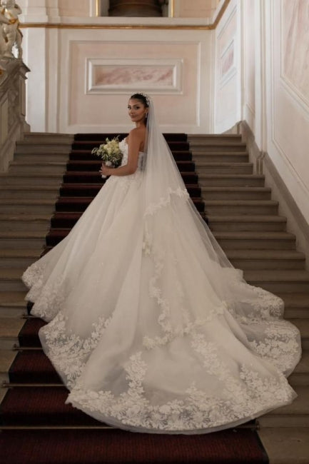 Long Wedding Dress A Line White Strapless Bridal Gown With Lace