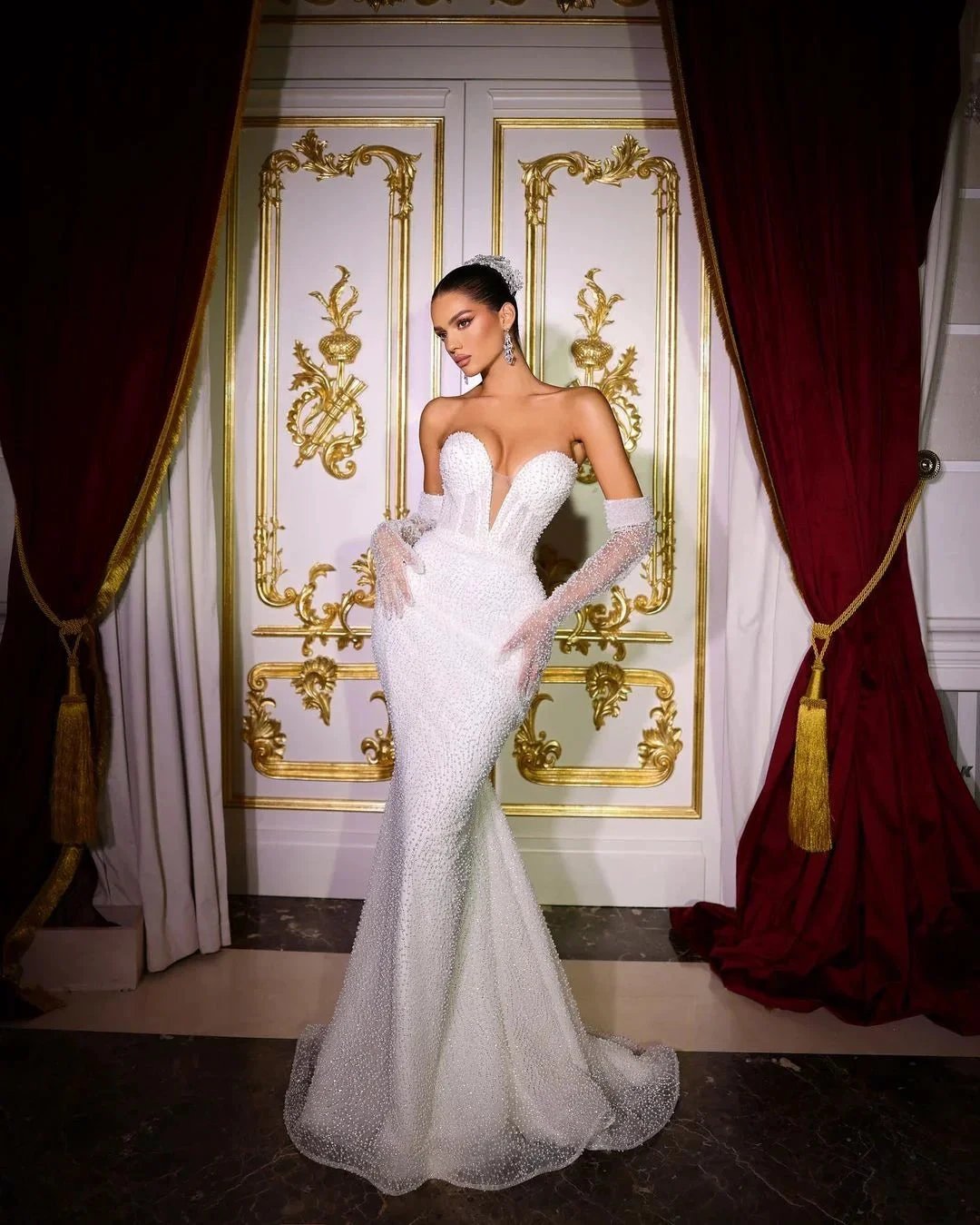 Luxurious Long Ivory V-neck Mermaid Sleeveless Sequined Beading Wedding Dress With Detachable Train (ZD15651)