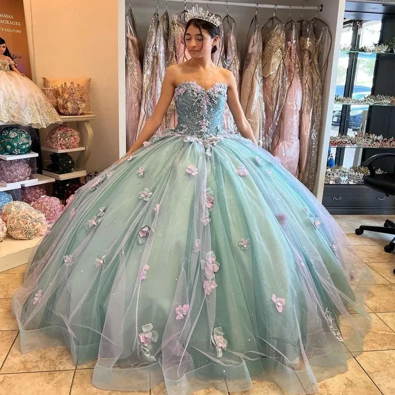 Luxury Ball Gown Strapless Sleeveless 3D Flower Appliques Bow Knot Tulle Quinceanera Dress For Sweet 16