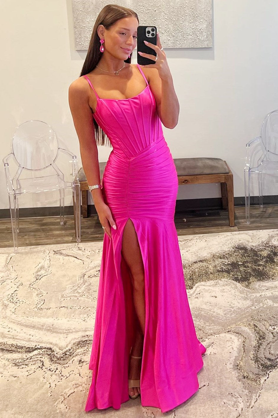 Mermaid Scoop Neck Satin Prom Dress with Slit - VelvetHem