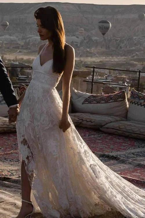Charming Ivory Boho Lace Bohemian Long Beach Wedding Dresses Bridal Dress (ZD14001)