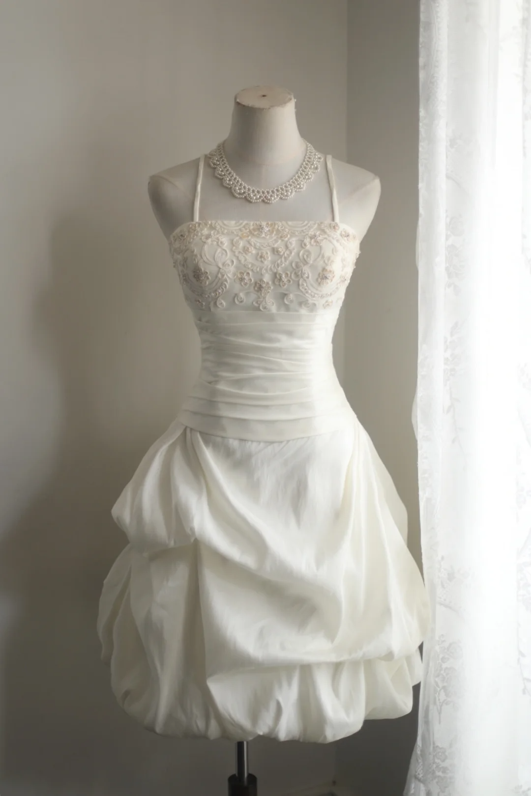 Vintage Spaghetti Straps White Short Birthday Outfits Formal Homecoming Dress