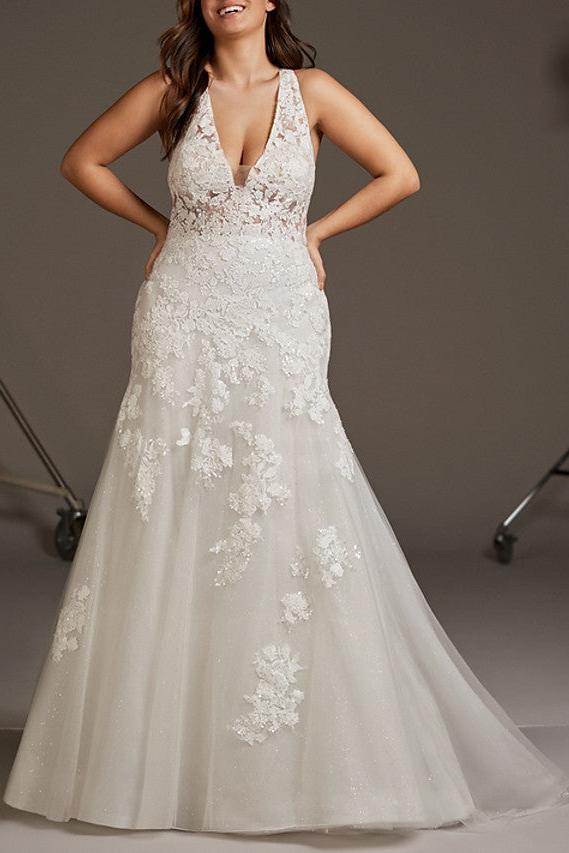 Mermaid Wedding Dress V-neck Lace Tulle Regular Straps Bridal Gowns Plus Size with Sweep Train