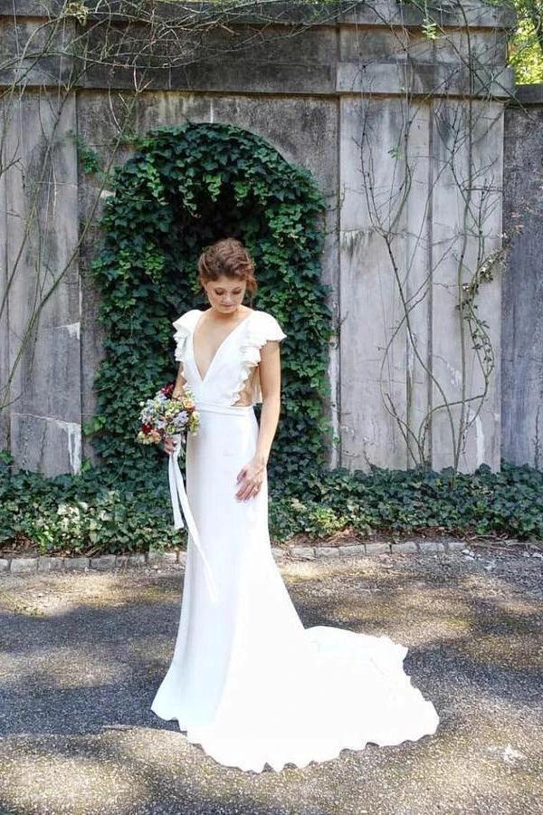 Mermaid V-Neck Cap Sleeves Wedding Dress with Ruffles (ZD16082)
