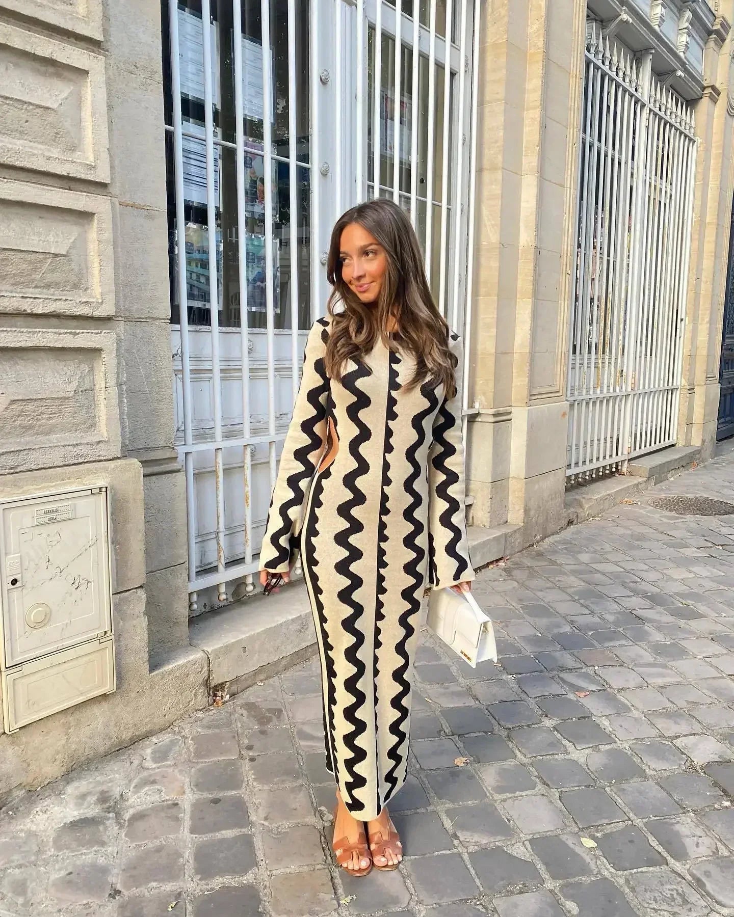 Chic Wave Striped Oneck Maxi Knitted Bodycon Dress