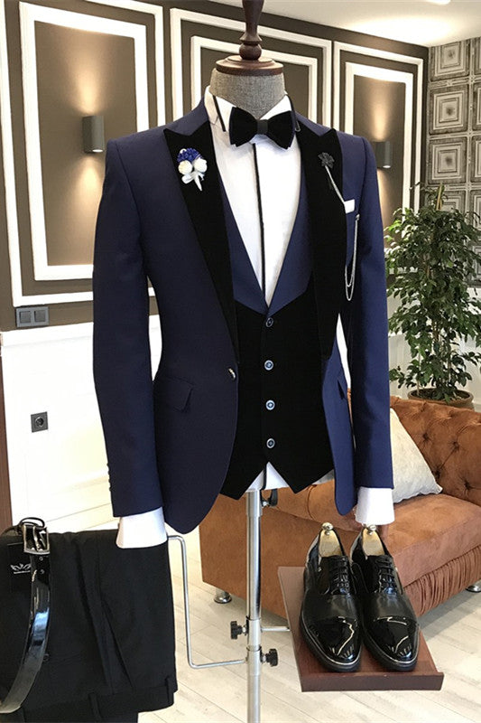 Navy Blue Peaked Lapel 3 Piece Men's Business Suit