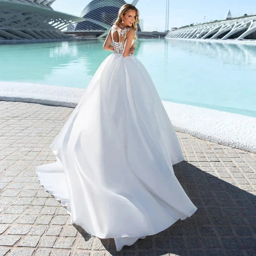 New Arrival White/Ivory Ball Gown Wedding Dress Robe De Mariee Cap Sleeve Beading Applique Wedding Dresses for Bride (ZD13303)