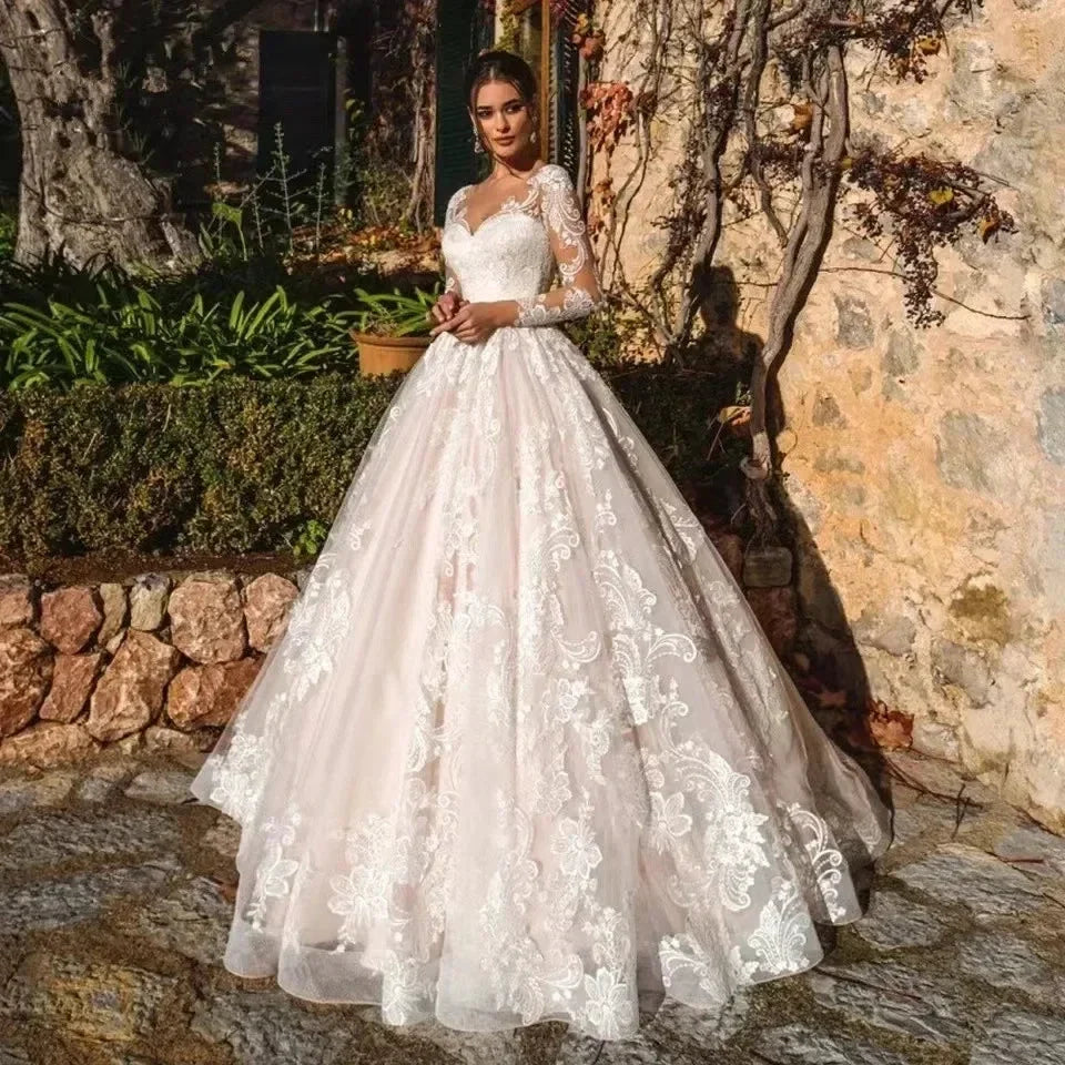 Newest Ball Gown Wedding Dress Elegant Long Sleeve Robe De Mariee Illusion Back Trouwjurk O-Neck Gorgeous vestidos de novia (ZD14116)