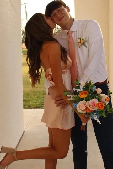 Simple Sweetheart Neck Green Sheath Mini Party Dress Short Graduation Homecoming Dress