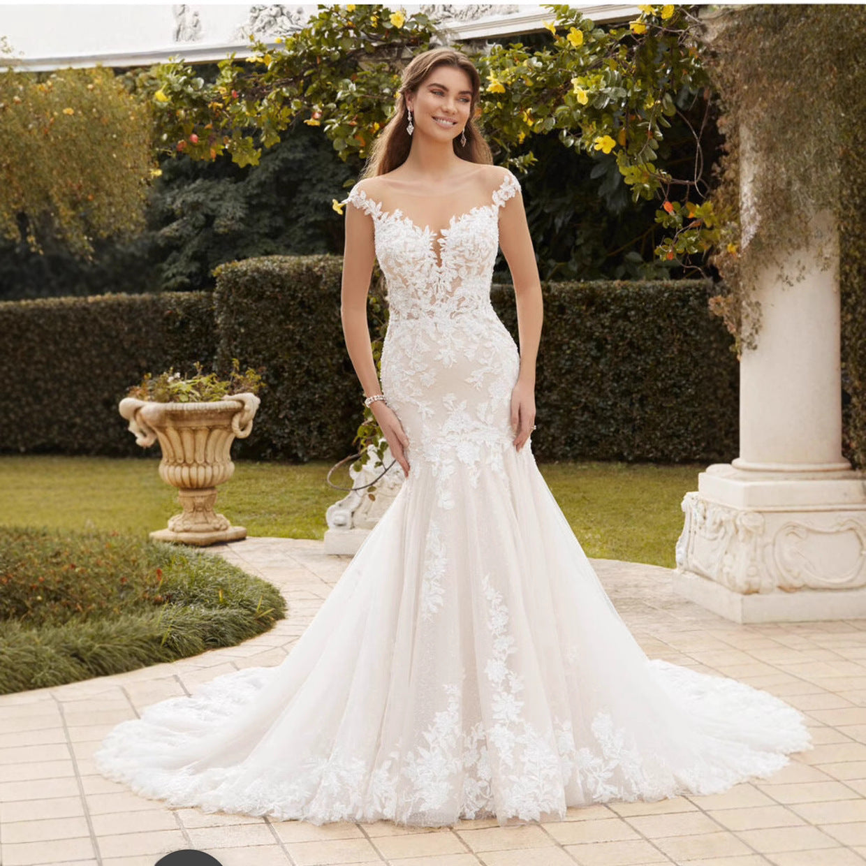 Long Train Lace Bridal Wedding Dress - Fashionpara