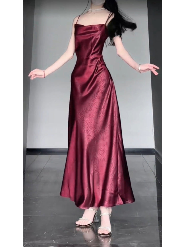 Chic Sheath Spaghetti Straps Christmas Dress Burgundy Prom Dresses Birthday Outfits - View 3 | FashionDia