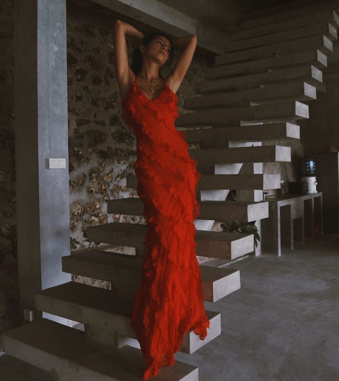 Vanessa Exclusive Dress with Ruffles Evening Wear Edit