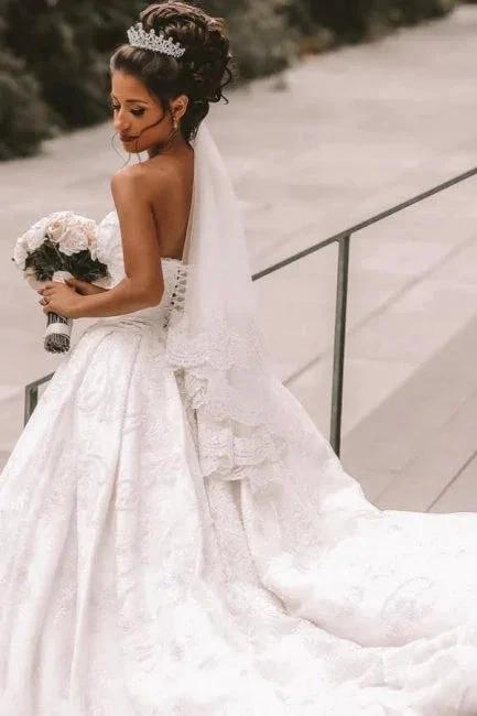 Off The Shoulder A-Line White Wedding Dress Romantic Bridal Gowns (ZD15705)