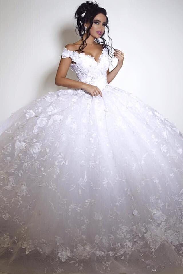 Off The Shoulder V-neck Princess Wedding Dress Lace appliques  Ball Gown Bride Dress BA3053