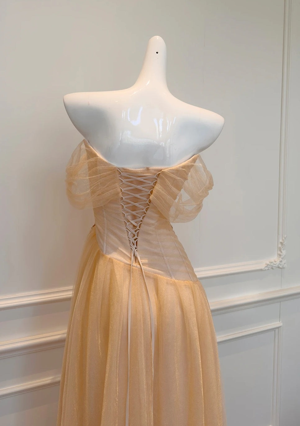 Off The Shoulder A Line Tulle Prom Dress With Sequin Appliques  J10287