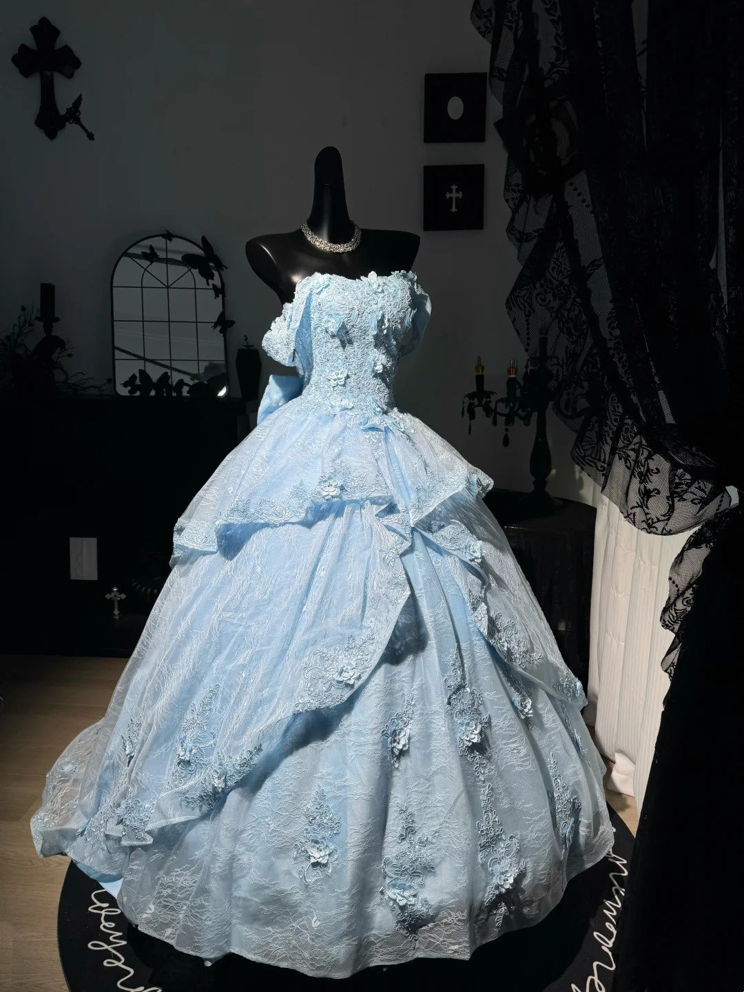 Off-the-Shoulder Ball Gown Birthday Dress Sweet 15 Quinceanera Dresses