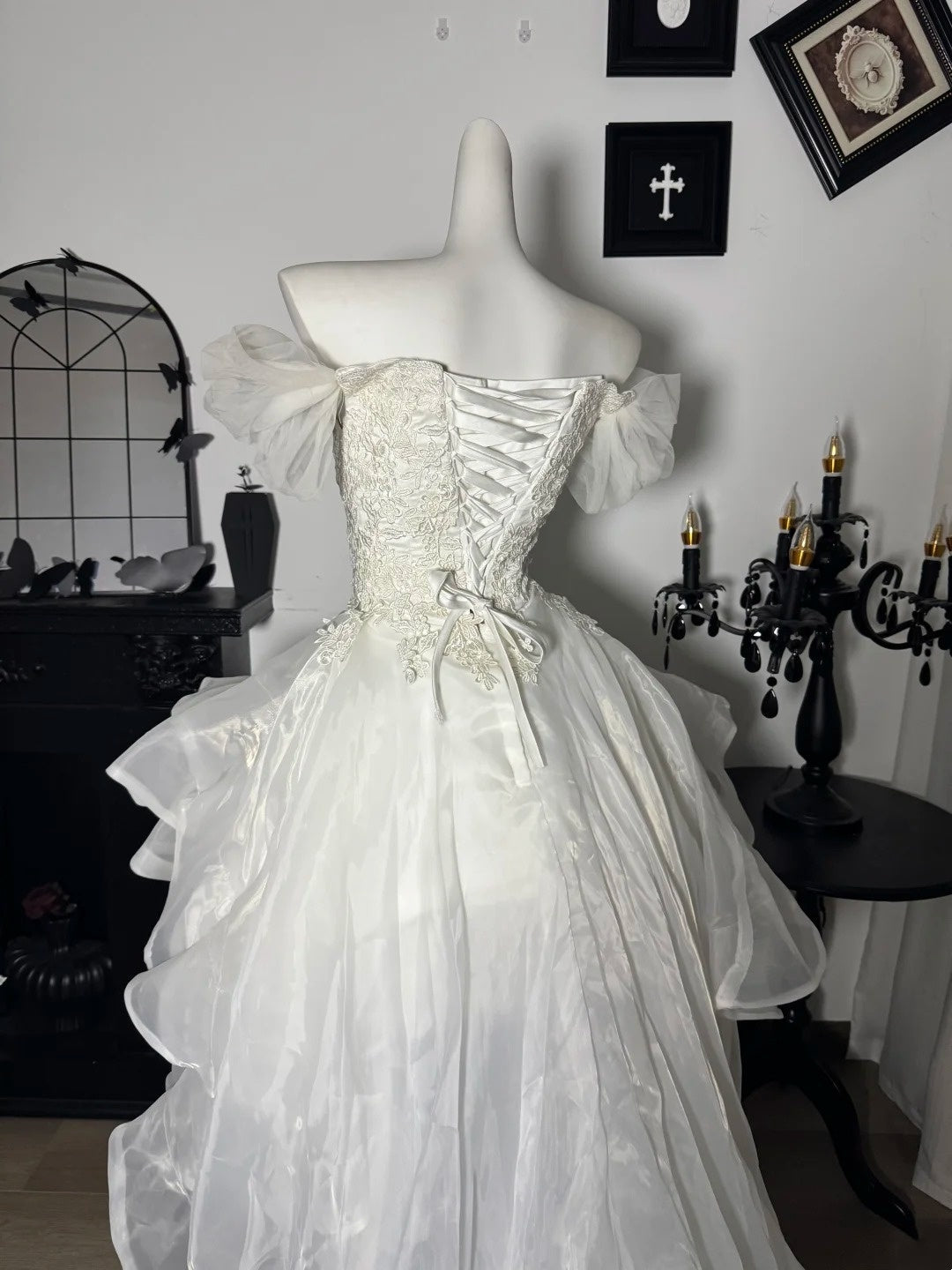 Off-the-Shoulder Ivory Birthday Dress With Appliques A-Line Wedding Dress