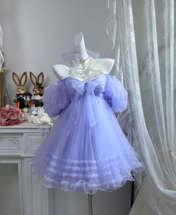 Off-the-Shoulder Lilac Short Homecoming Dress