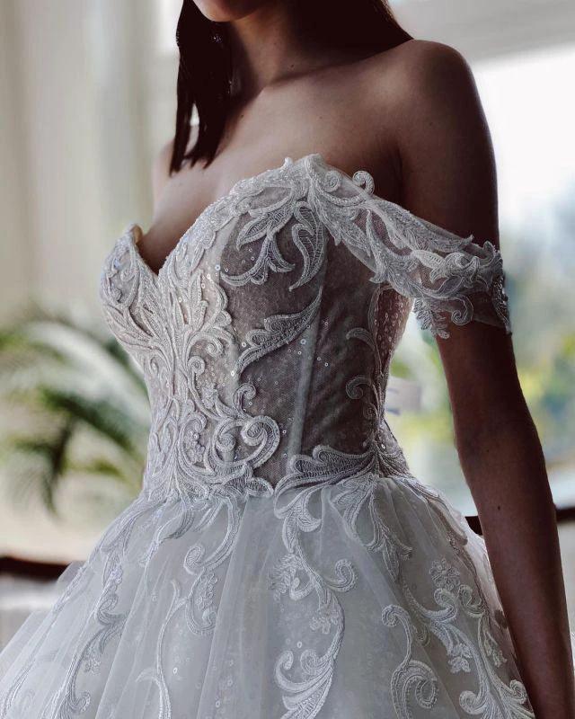 Off The Shoulder Tulle White Appliques Wedding Dresses With Beading (ZD16225)