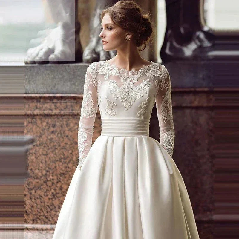 Pleat Satin Wedding Dresses 2023 Lace Appliques Sweep Train Long Sleeve Neck Formal Occasion Bridal dress robe de mariée (ZD13512)