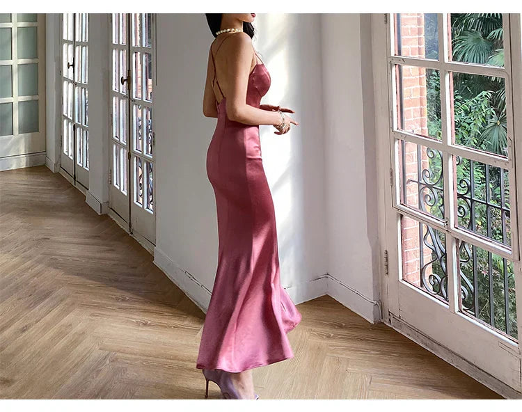 Vintage Red Brown Mermaid Deep V Halter Backless Satin Long Prom Dress Evening Dress