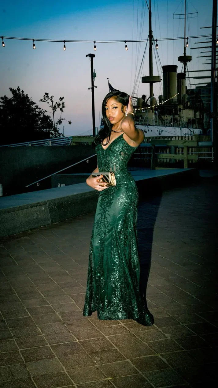 Sexy Dark Green Mermaid Deep V Halter Sequined Long Prom Dress Evening Dress
