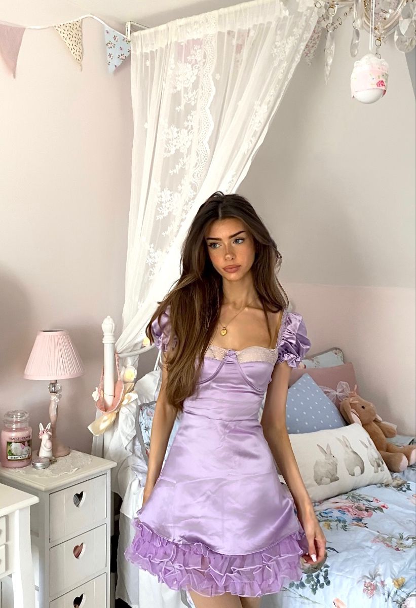 Sweet Princess Lilac Puff Sleeve Satin A-Line 17th Birthday Homecoming Dress