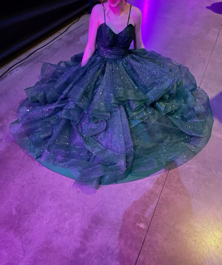 Shimmering Dark Green A-Line Halter V-Neck Ruffle Sequined Long Prom & Evening Dress - View 5 | FashionDia