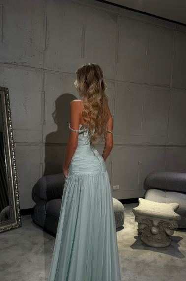 Elegant Mint Green A-Line Off-shoulder Chiffon Long Prom & Evening Dress Bridesmaid Dress - View 8 | FashionDia