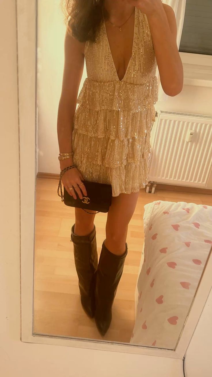 Shining Gold Deep V Sequined Multi-layered Ruffle Skirt Birthday Party Homecoming Dress