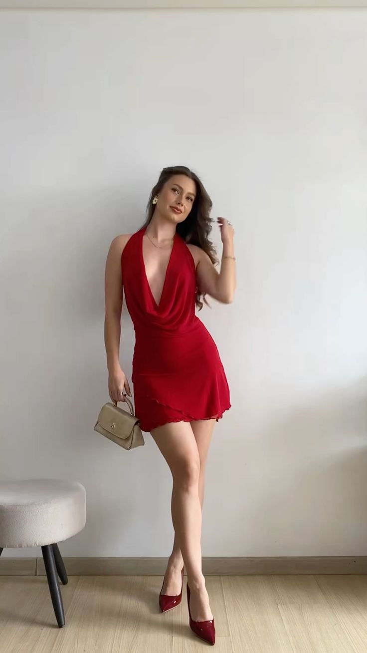 Sexy Red Halter Neck Chiffon 19th Birthday Homecoming Dress - View 2 | FashionDia