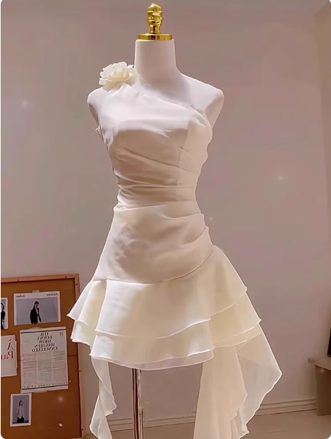 Simple Off-shoulder Ruffled Chiffon Birthday Dress Homecoming Dress