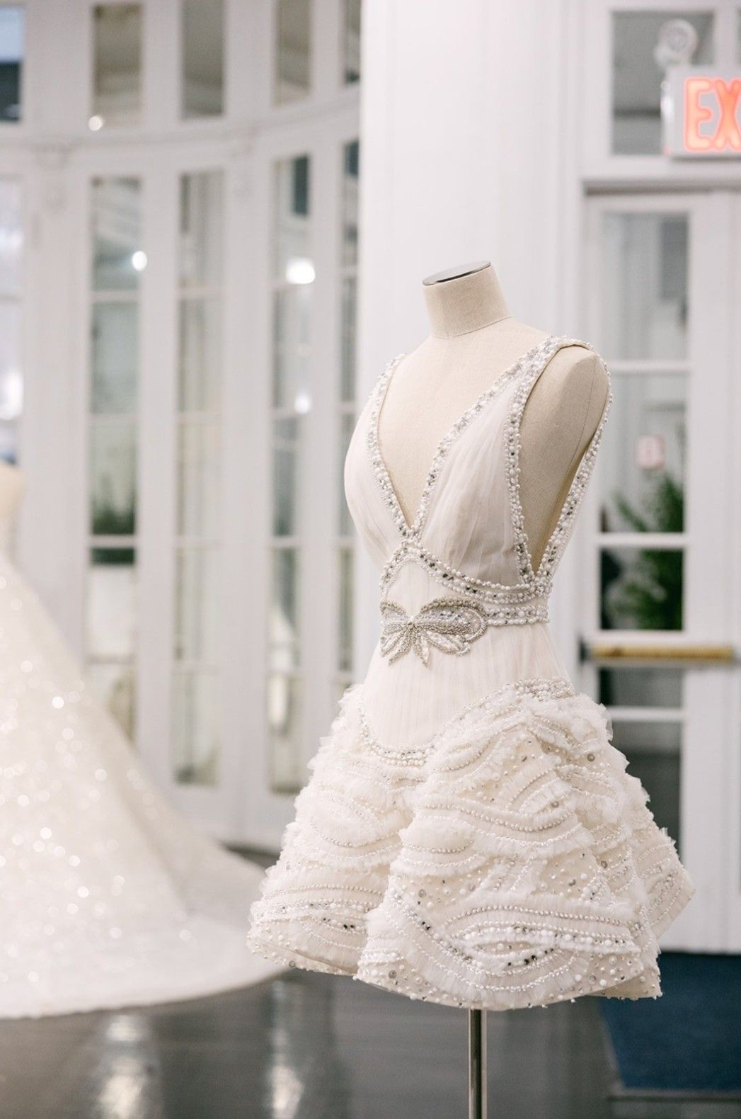 Elegant White Deep V-Neck Pearl Rhinestone Bow A-Line Birthday Party Homecoming Dress - View 2 | FashionDia
