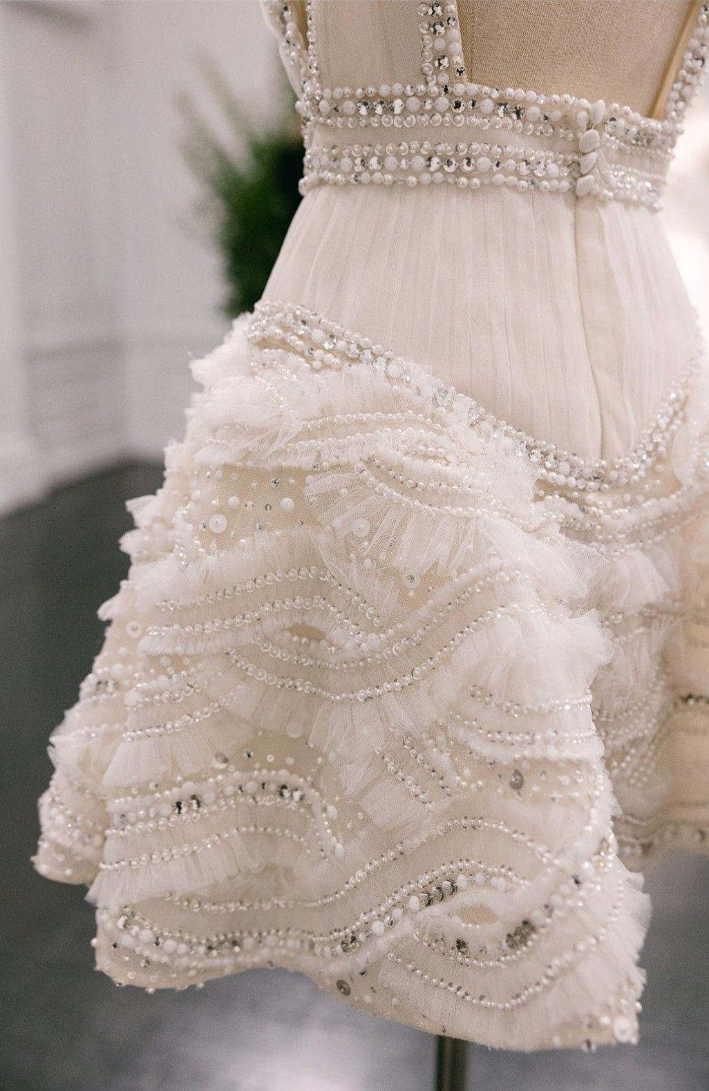 Elegant White Deep V-Neck Pearl Rhinestone Bow A-Line Birthday Party Homecoming Dress - View 3 | FashionDia